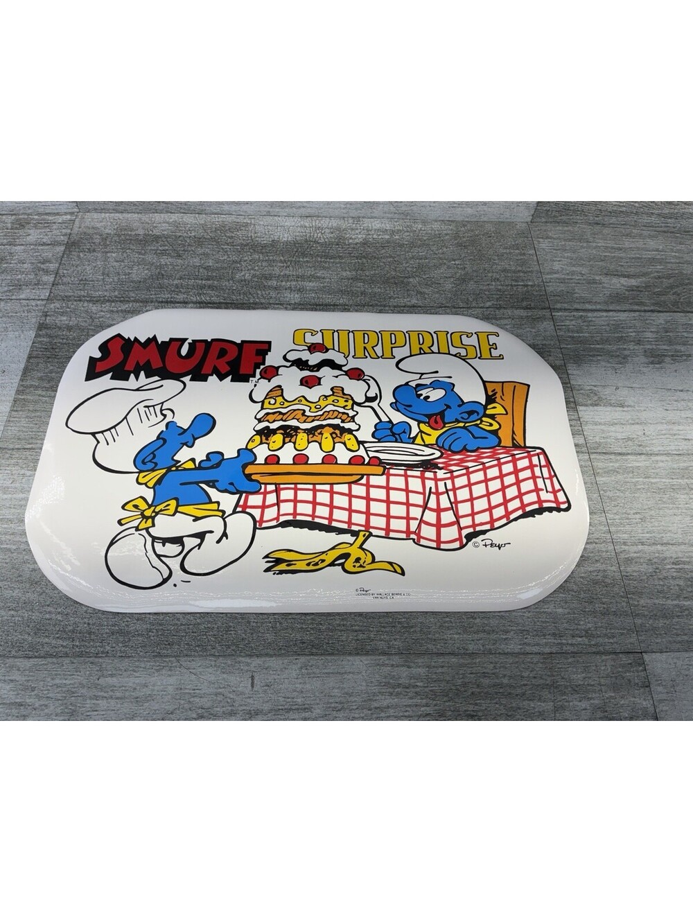 VTG Peyo Smurfs Wallace Berrie Smurf Surprise Placemat 80s Vinyl Baker Chef